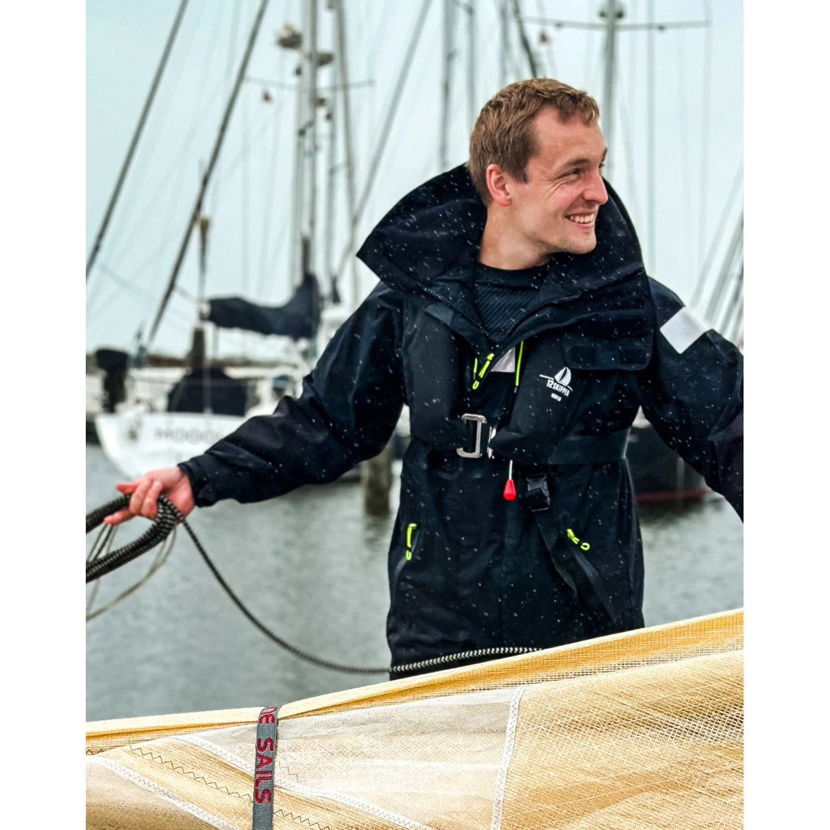 DEAL: 12skipper Magellan Offshore Set Unisex - Jacke Navy XXL, Hose Navy XL 6 DEAL: 12skipper Magellan Offshore Set Unisex - Jacke Navy XXL, Hose Navy XL – Bild 4